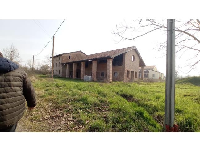 Anteprima foto 4 - Rustico/Casale in Vendita a Fontevivo (Parma)