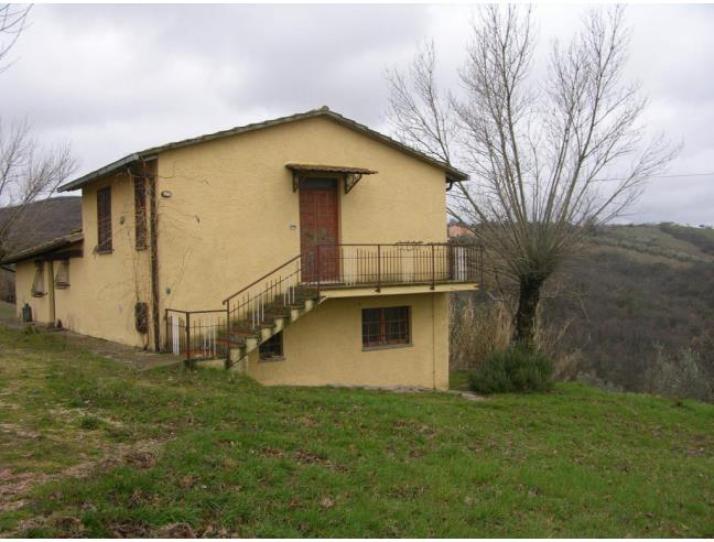 Anteprima foto 1 - Rustico/Casale in Vendita a Gualdo Cattaneo - San Terenziano