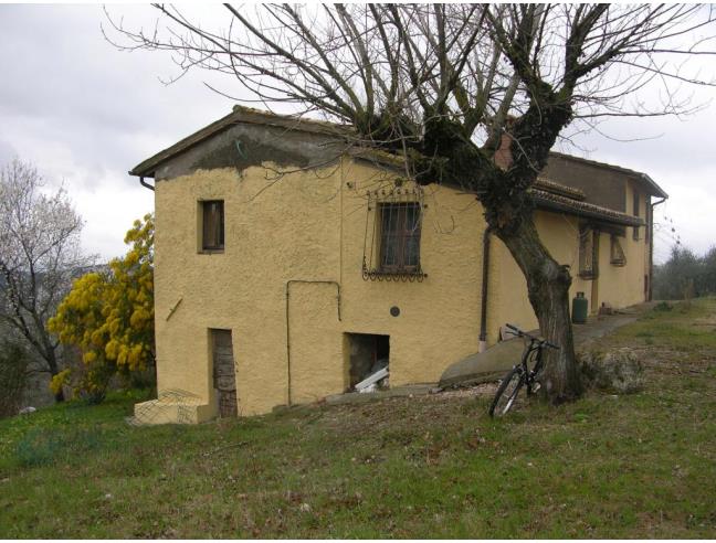 Anteprima foto 3 - Rustico/Casale in Vendita a Gualdo Cattaneo - San Terenziano
