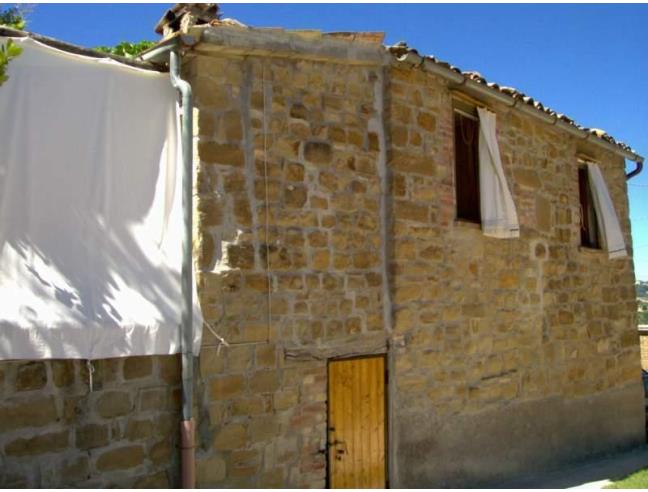 Anteprima foto 3 - Rustico/Casale in Vendita a Gualdo (Macerata)