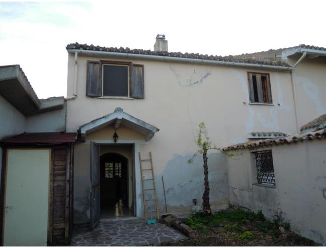 Anteprima foto 3 - Rustico/Casale in Vendita a Loreto Aprutino (Pescara)