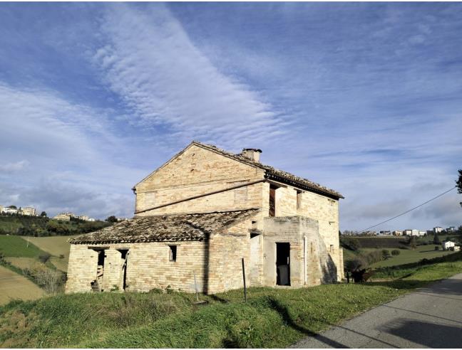 Anteprima foto 2 - Rustico/Casale in Vendita a Monte San Giusto (Macerata)
