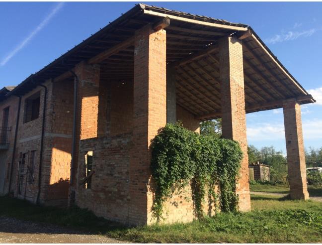 Anteprima foto 1 - Rustico/Casale in Vendita a Piacenza - Ponte Del Nure