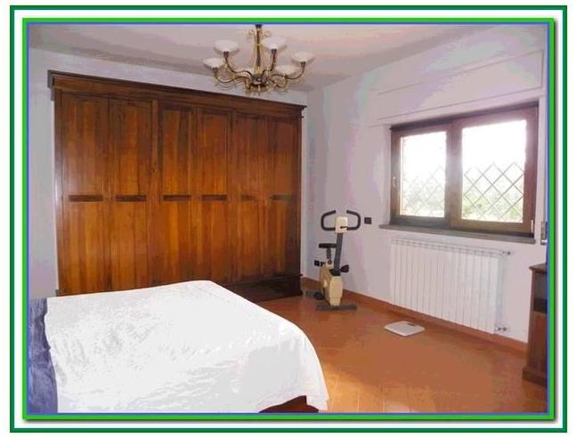Anteprima foto 4 - Rustico/Casale in Vendita a Pomezia (Roma)