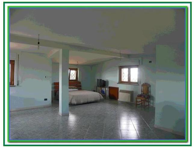 Anteprima foto 6 - Rustico/Casale in Vendita a Pomezia (Roma)