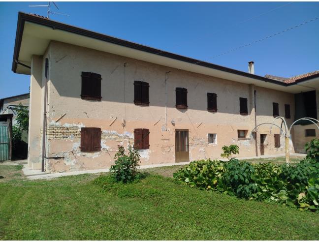 Anteprima foto 1 - Rustico/Casale in Vendita a Rivignano Teor - Rivarotta