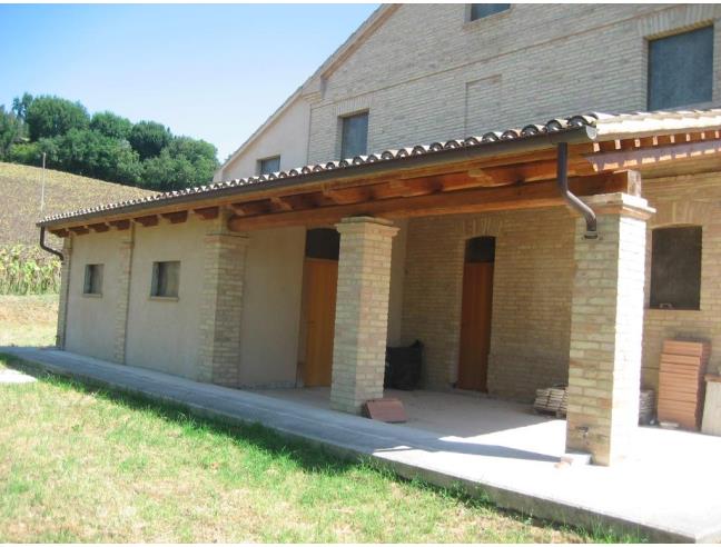 Anteprima foto 3 - Rustico/Casale in Vendita a Trecastelli (Ancona)