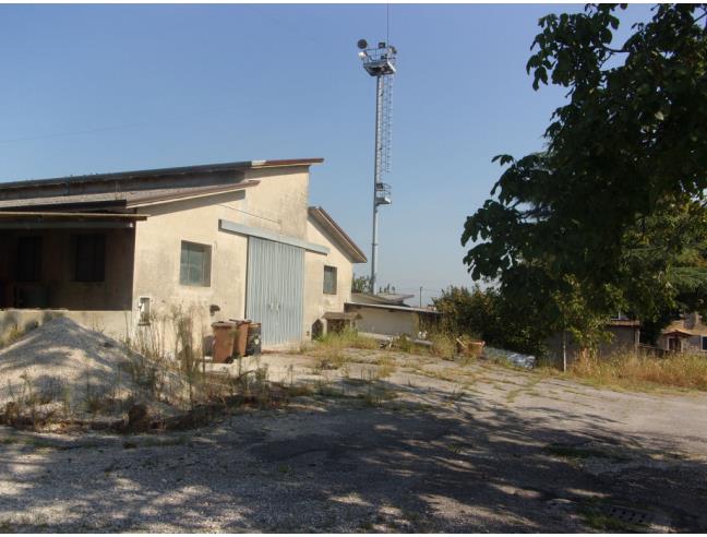 Anteprima foto 2 - Rustico/Casale in Vendita a Valeggio sul Mincio (Verona)