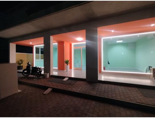 Anteprima foto 2 - Showroom in Affitto a Riccione (Rimini)