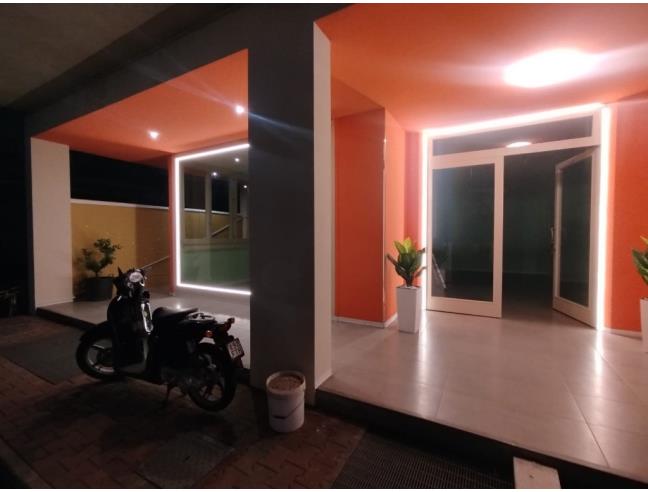 Anteprima foto 3 - Showroom in Affitto a Riccione (Rimini)