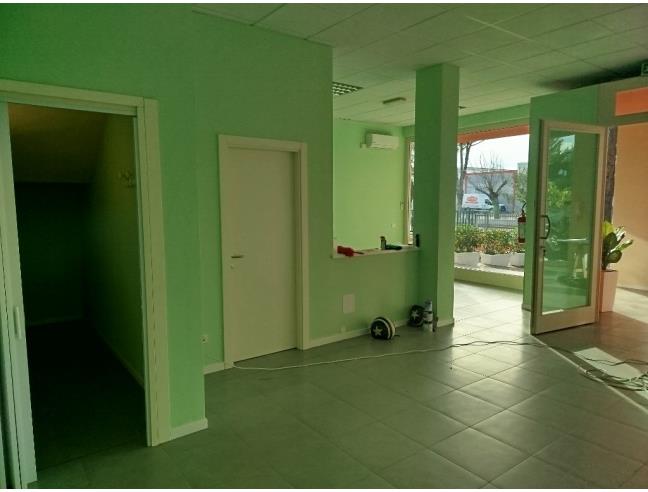 Anteprima foto 8 - Showroom in Affitto a Riccione (Rimini)