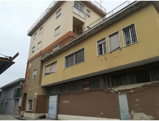 Anteprima foto 7 - Showroom in Vendita a Arzano (Napoli)