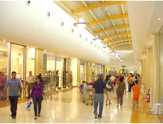 Anteprima foto 7 - Showroom in Vendita a Roma - Torvergata