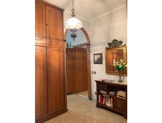 Anteprima foto 2 - Stabile/Palazzo in Vendita a Guidonia Montecelio - Guidonia