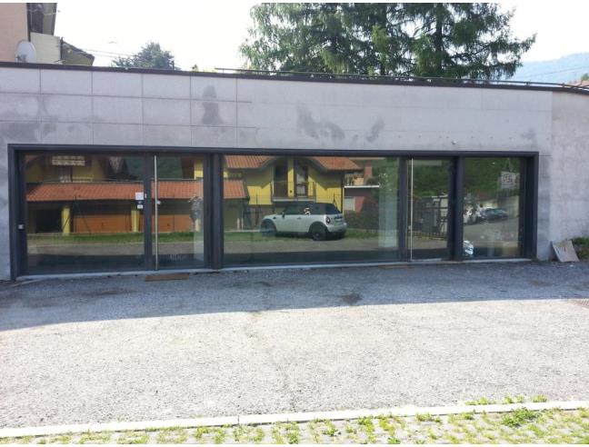 Anteprima foto 2 - Stabile/Palazzo in Vendita a Lavena Ponte Tresa (Varese)