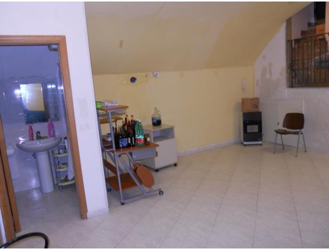 Anteprima foto 3 - Stabile/Palazzo in Vendita a Napoli - Duomo