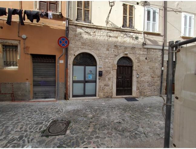 Anteprima foto 2 - Ufficio in Vendita a Ascoli Piceno (Ascoli Piceno)