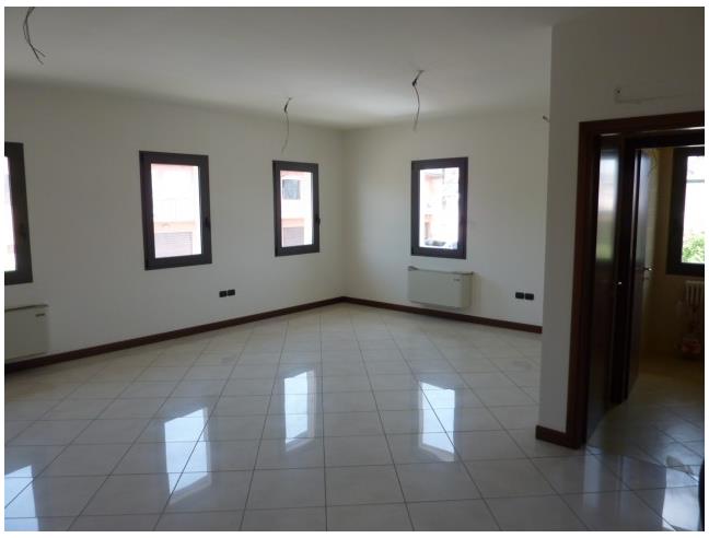 Anteprima foto 2 - Ufficio in Vendita a Fossò (Venezia)