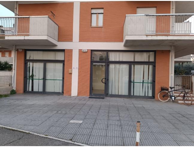 Anteprima foto 2 - Ufficio in Vendita a Grottammare (Ascoli Piceno)