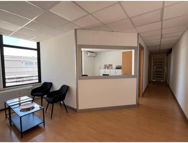 Anteprima foto 3 - Ufficio in Vendita a Osimo (Ancona)