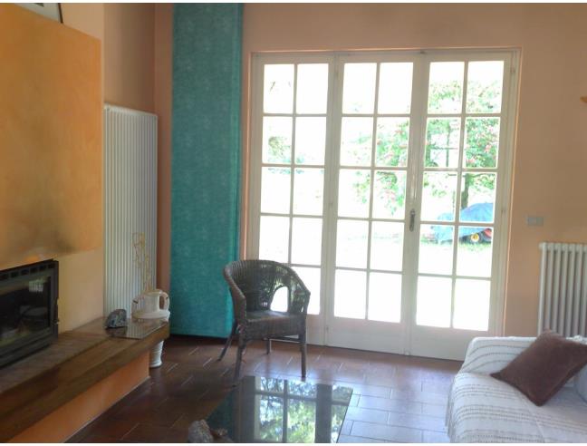 Anteprima foto 2 - Villa in Affitto a Vezza d'Alba - Borgonuovo