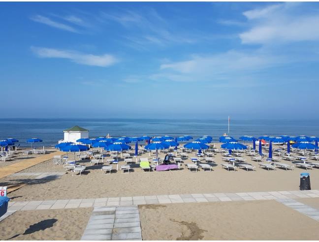 Anteprima foto 1 - Villa in Vendita a Ardea - Marina Di Tor San Lorenzo