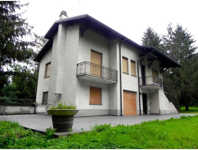 Anteprima foto 1 - Villa in Vendita a Bizzarone (Como)