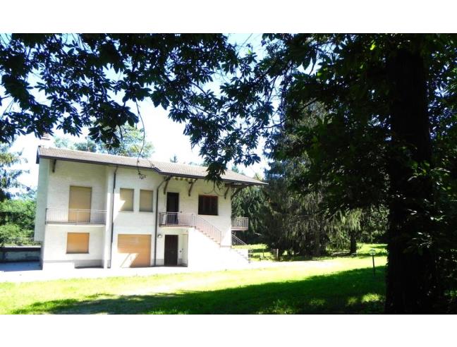 Anteprima foto 6 - Villa in Vendita a Bizzarone (Como)