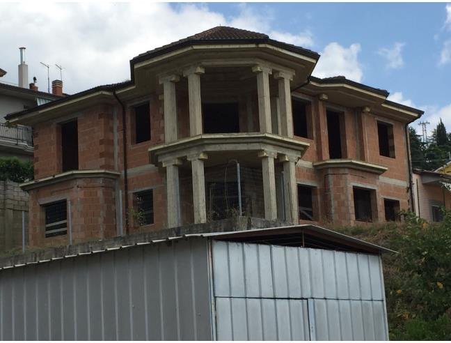 Anteprima foto 6 - Villa in Vendita a Castel Baronia (Avellino)