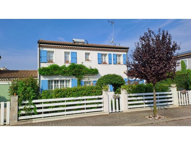 Anteprima foto 2 - Villa in Vendita a Dorno (Pavia)