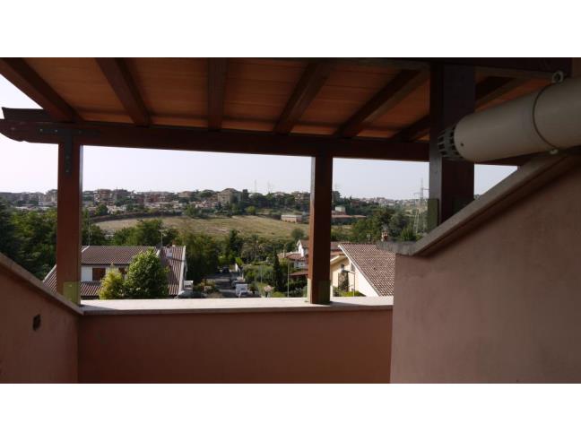 Anteprima foto 3 - Villa in Vendita a Guidonia Montecelio - Colle Verde