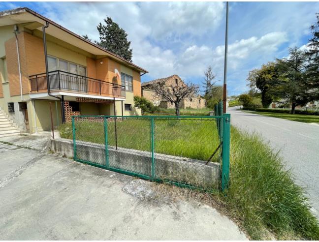 Anteprima foto 2 - Villa in Vendita a Montegiorgio - Piane Di Montegiorgio