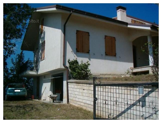 Anteprima foto 2 - Villa in Vendita a Montottone (Fermo)