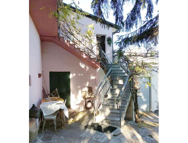 Anteprima foto 2 - Villa in Vendita a Montù Beccaria (Pavia)