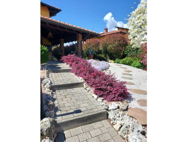 Anteprima foto 3 - Villa in Vendita a Oleggio (Novara)