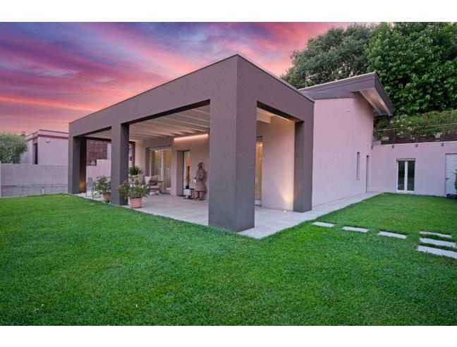 Anteprima foto 1 - Villa in Vendita a Padenghe sul Garda (Brescia)