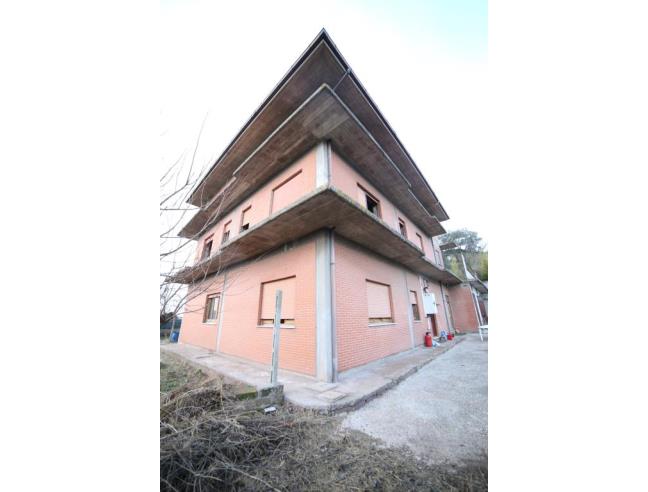 Anteprima foto 2 - Villa in Vendita a Roma - Ardeatino
