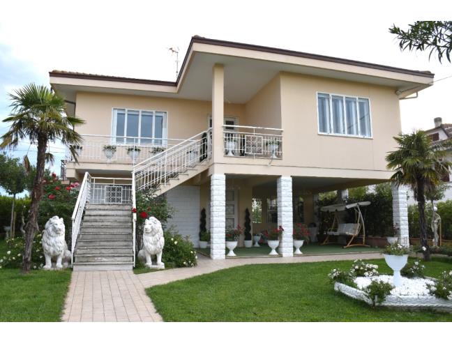 Anteprima foto 1 - Villa in Vendita a San Costanzo - Santa Croce
