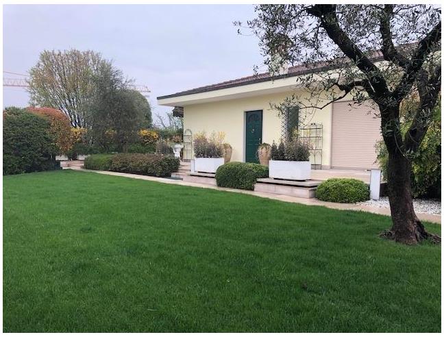 Anteprima foto 1 - Villa in Vendita a Sona (Verona)