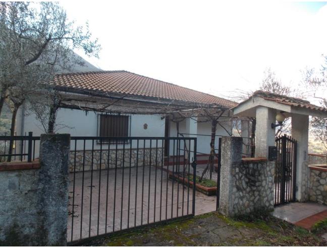 Anteprima foto 1 - Villa in Vendita a Teggiano (Salerno)