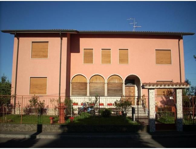 Anteprima foto 1 - Villa in Vendita a Treviglio (Bergamo)