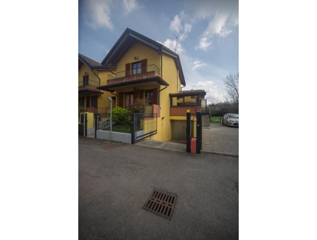 Anteprima foto 2 - Villetta a schiera in Vendita a Calvenzano (Bergamo)