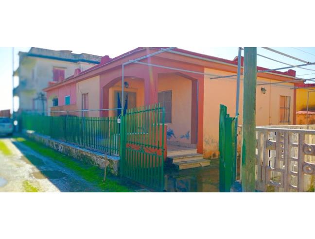 Anteprima foto 2 - Villetta a schiera in Vendita a Castel Volturno (Caserta)