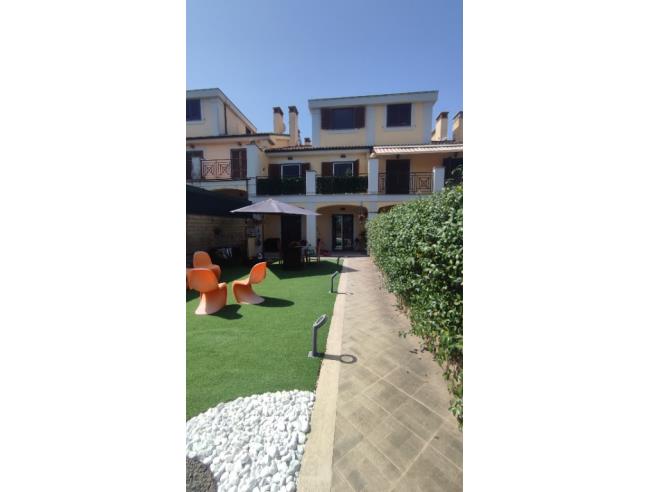Anteprima foto 1 - Villetta a schiera in Vendita a Guidonia Montecelio - Marco Simone Vecchio