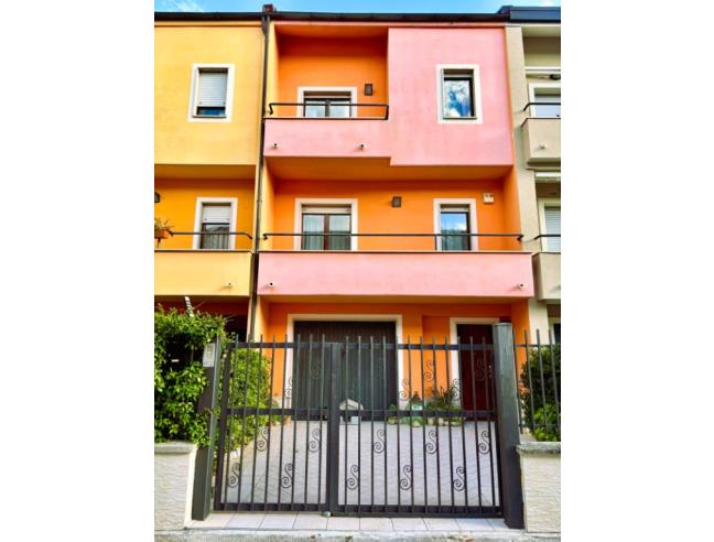 Anteprima foto 1 - Villetta a schiera in Vendita a L'Aquila - Gignano