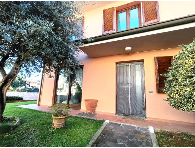 Anteprima foto 1 - Villetta a schiera in Vendita a Lucca - Nave
