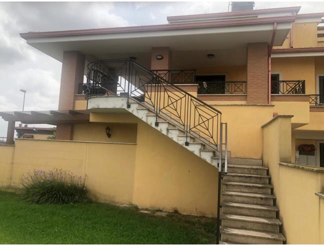 Anteprima foto 2 - Villetta a schiera in Vendita a Pomezia (Roma)