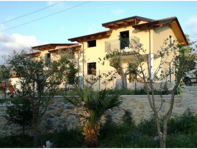 Anteprima foto 5 - Villetta a schiera in Vendita a Roccadaspide - Fonte